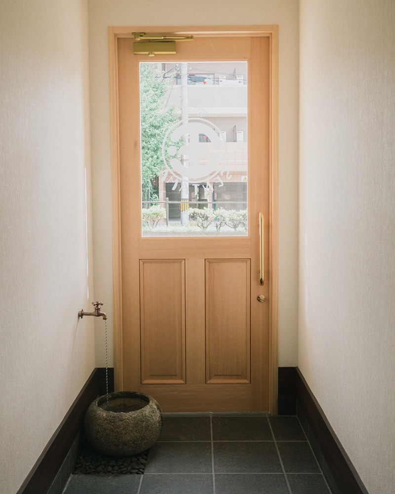 茶寮せんたま 玄関